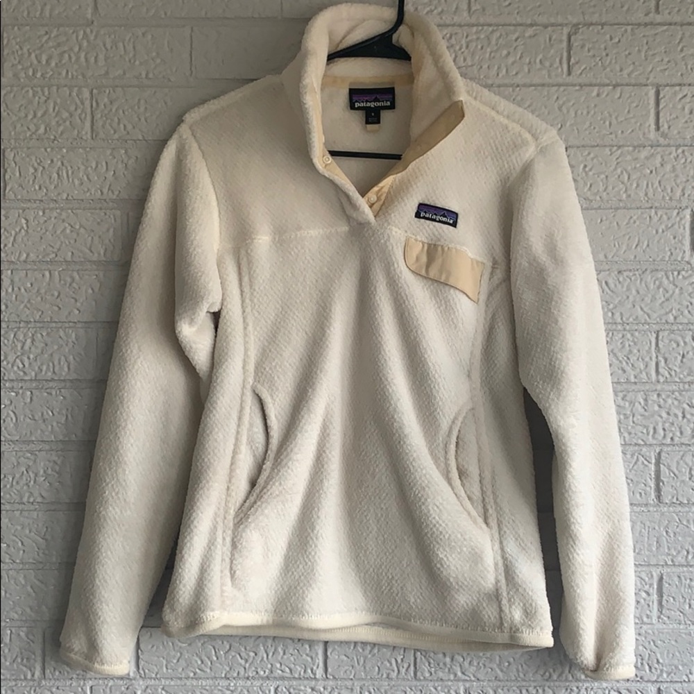 Patagonia half zip Size S